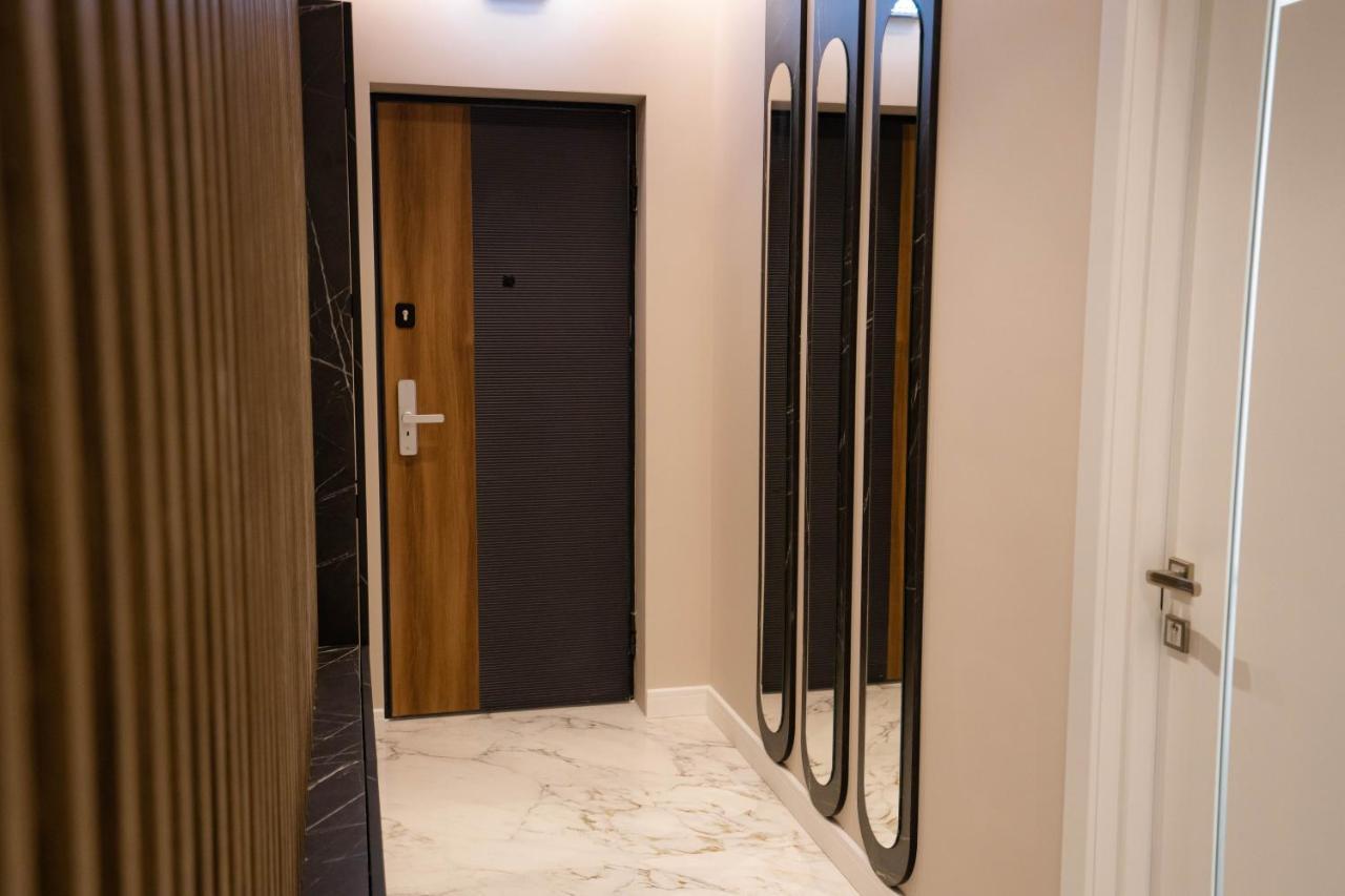 Deluxe Aparthotel Marwell Residence Sučava Exteriér fotografie