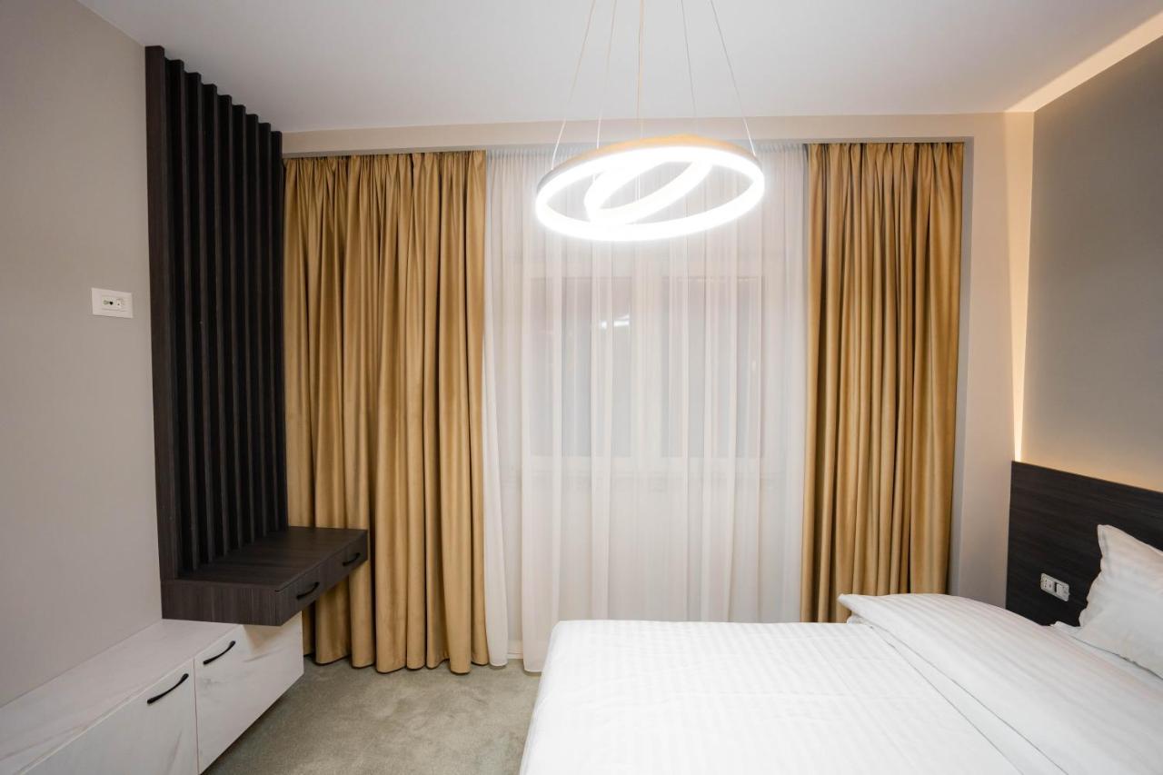 Deluxe Aparthotel Marwell Residence Sučava Exteriér fotografie