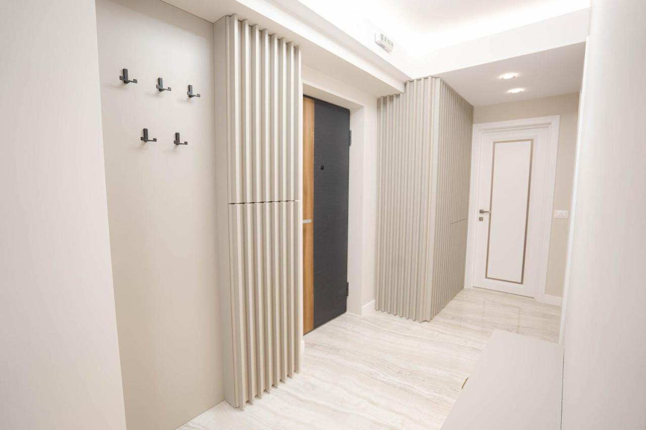 Deluxe Aparthotel Marwell Residence Sučava Exteriér fotografie