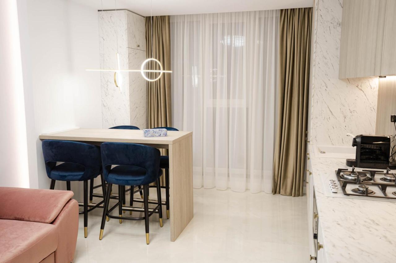 Deluxe Aparthotel Marwell Residence Sučava Exteriér fotografie